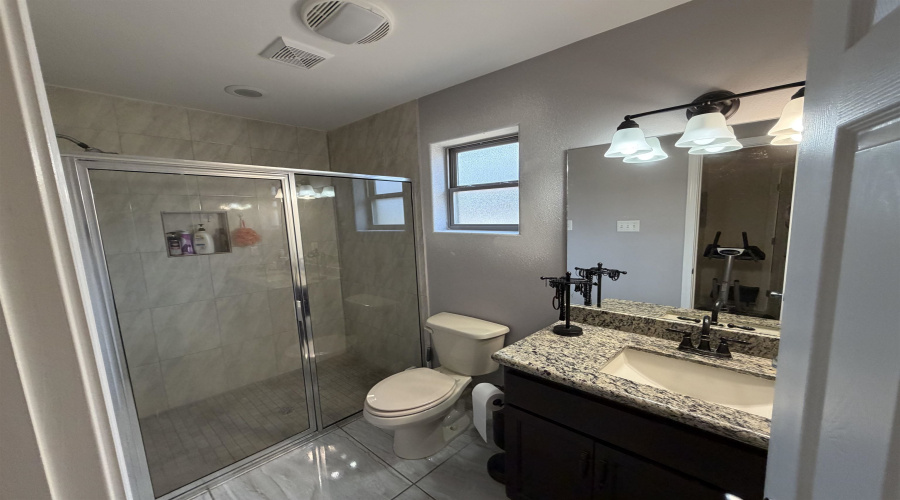 4324 Alina Dr., Laredo, Texas 78046, 3 Bedrooms Bedrooms, 6 Rooms Rooms,2 BathroomsBathrooms,Residential,For Sale,4324 Alina Dr.,20261692