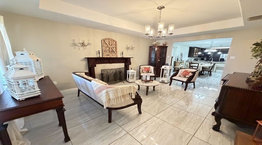 4324 Alina Dr., Laredo, Texas 78046, 3 Bedrooms Bedrooms, 6 Rooms Rooms,2 BathroomsBathrooms,Residential,For Sale,4324 Alina Dr.,20261692