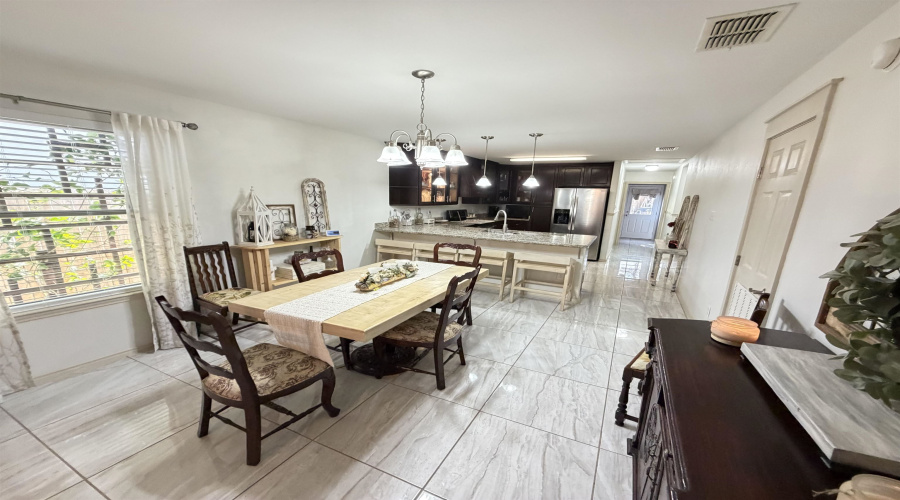 4324 Alina Dr., Laredo, Texas 78046, 3 Bedrooms Bedrooms, 6 Rooms Rooms,2 BathroomsBathrooms,Residential,For Sale,4324 Alina Dr.,20261692