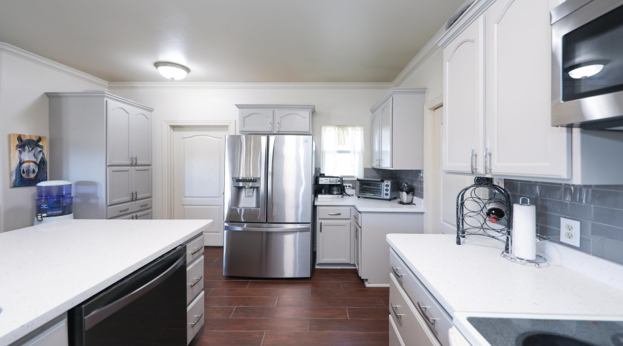 103 Yellowstone Lake Dr, Laredo, Texas 78041, 3 Bedrooms Bedrooms, 7 Rooms Rooms,2 BathroomsBathrooms,Residential,For Rent,103 Yellowstone Lake Dr,20261694