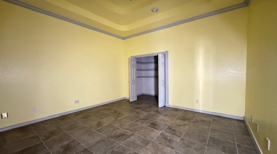 107 Calle Del Norte, LAREDO, Texas 78041, 1 Room Rooms,1 BathroomBathrooms,Commercial retail/office,For Rent,107 Calle Del Norte,20261703