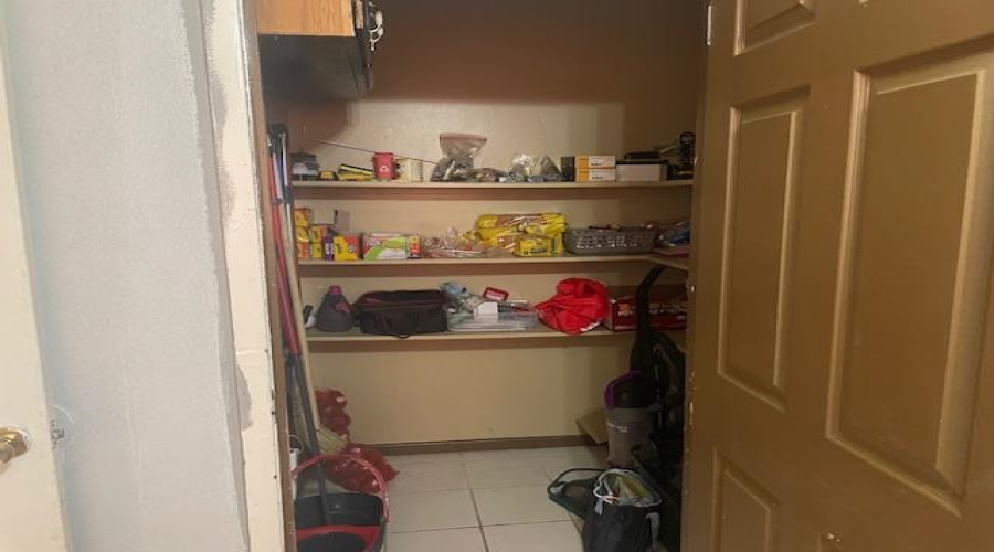 419 Linden Ct, Laredo, Texas 78041-9999, 3 Bedrooms Bedrooms, 5 Rooms Rooms,2 BathroomsBathrooms,Residential,For Sale,419 Linden Ct,20261697