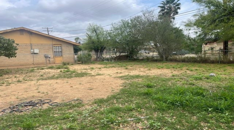 419 Linden Ct, Laredo, Texas 78041-9999, 3 Bedrooms Bedrooms, 5 Rooms Rooms,2 BathroomsBathrooms,Residential,For Sale,419 Linden Ct,20261697