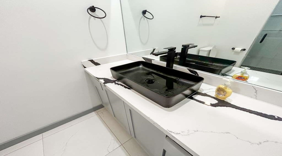 5408 Raven Dr., Laredo, Texas 78046, 3 Bedrooms Bedrooms, 6 Rooms Rooms,3 BathroomsBathrooms,Residential,For Sale,5408 Raven Dr.,20254460