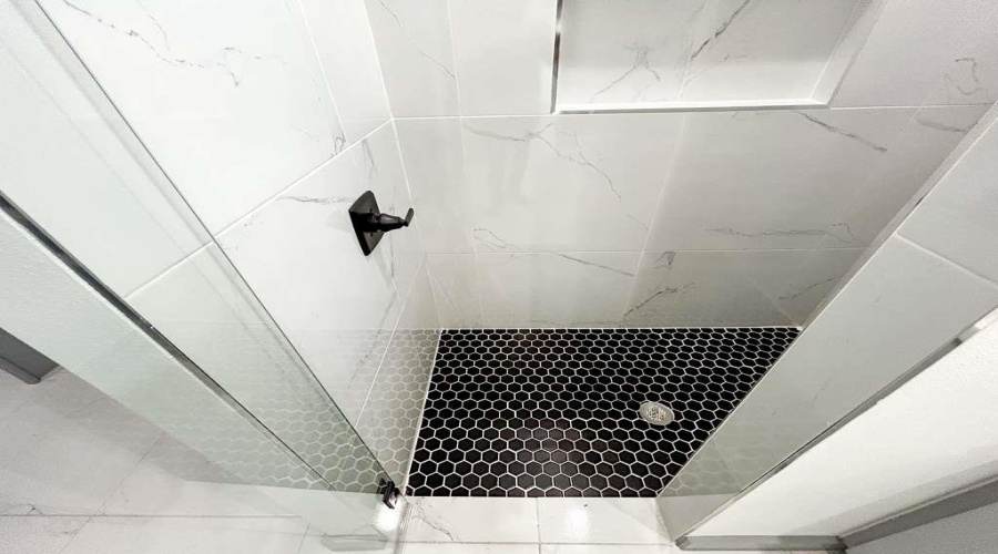 5408 Raven Dr., Laredo, Texas 78046, 3 Bedrooms Bedrooms, 6 Rooms Rooms,3 BathroomsBathrooms,Residential,For Sale,5408 Raven Dr.,20254460