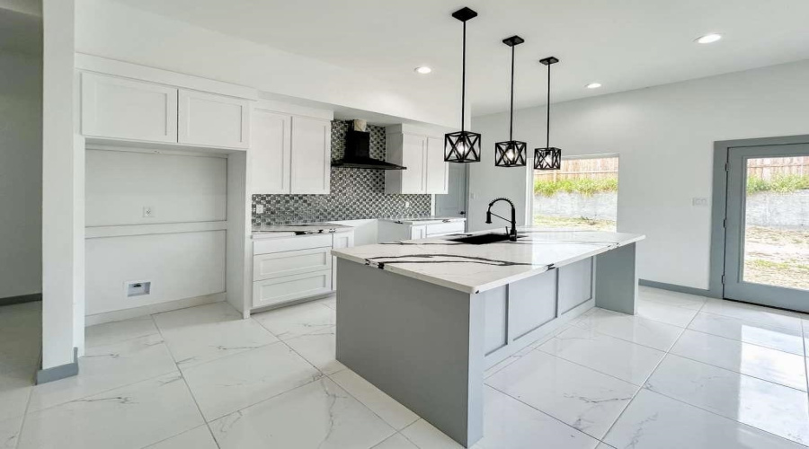 5408 Raven Dr., Laredo, Texas 78046, 3 Bedrooms Bedrooms, 6 Rooms Rooms,3 BathroomsBathrooms,Residential,For Sale,5408 Raven Dr.,20254460