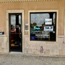 414 Shiloh Dr, Laredo, Texas 78045, 6 Rooms Rooms,1 BathroomBathrooms,Commercial retail/office,For Rent,414 Shiloh Dr,20261707
