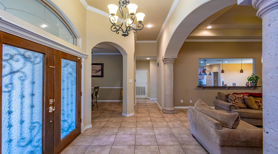 3824 Crestwind Dr, Laredo, Texas 78045, 3 Bedrooms Bedrooms, 8 Rooms Rooms,2 BathroomsBathrooms,Residential,For Sale,3824 Crestwind Dr,20261706