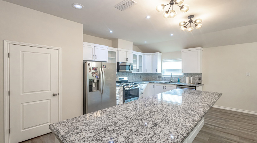 514 Prado Dr, Laredo, Texas 78045, 3 Bedrooms Bedrooms, 6 Rooms Rooms,2 BathroomsBathrooms,Residential,For Rent,514 Prado Dr,20261708