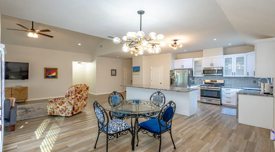 514 Prado Dr, Laredo, Texas 78045, 3 Bedrooms Bedrooms, 6 Rooms Rooms,2 BathroomsBathrooms,Residential,For Rent,514 Prado Dr,20261708