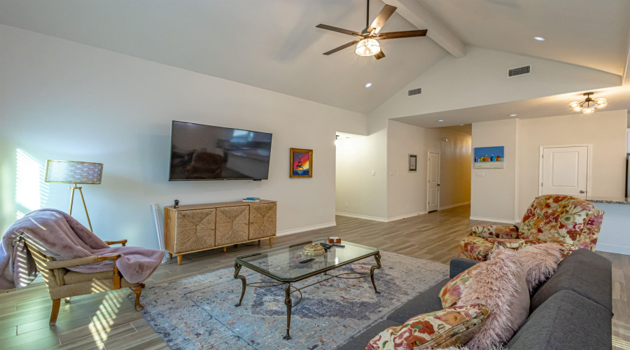 514 Prado Dr, Laredo, Texas 78045, 3 Bedrooms Bedrooms, 6 Rooms Rooms,2 BathroomsBathrooms,Residential,For Rent,514 Prado Dr,20261708