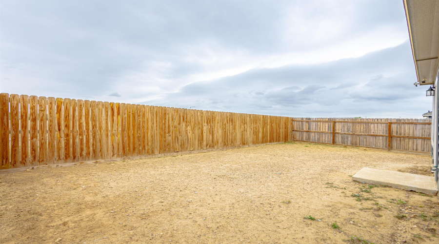 5414 St. Francis, Laredo, Texas 78046, 4 Bedrooms Bedrooms, 6 Rooms Rooms,2 BathroomsBathrooms,Residential,For Sale,5414 St. Francis,20261710