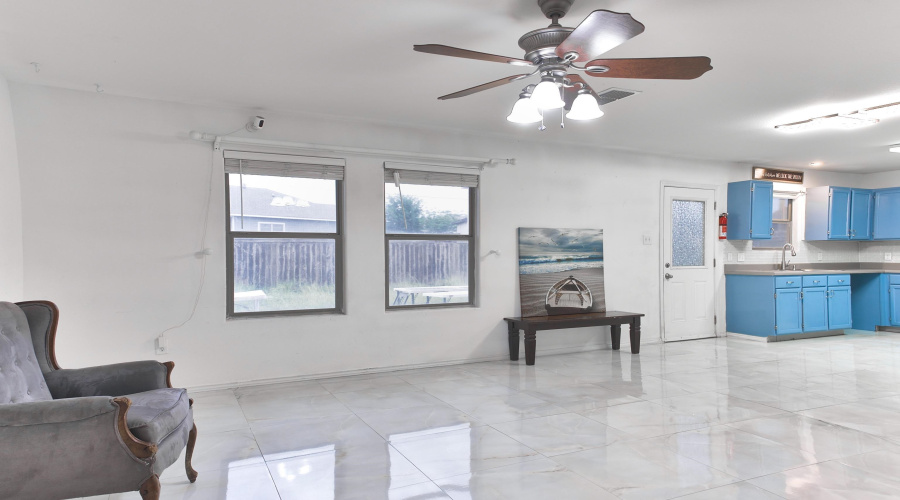 15108 Palacio Dr, Laredo, Texas 78045, 4 Bedrooms Bedrooms, 7 Rooms Rooms,3 BathroomsBathrooms,Residential,For Sale,15108 Palacio Dr,20261713