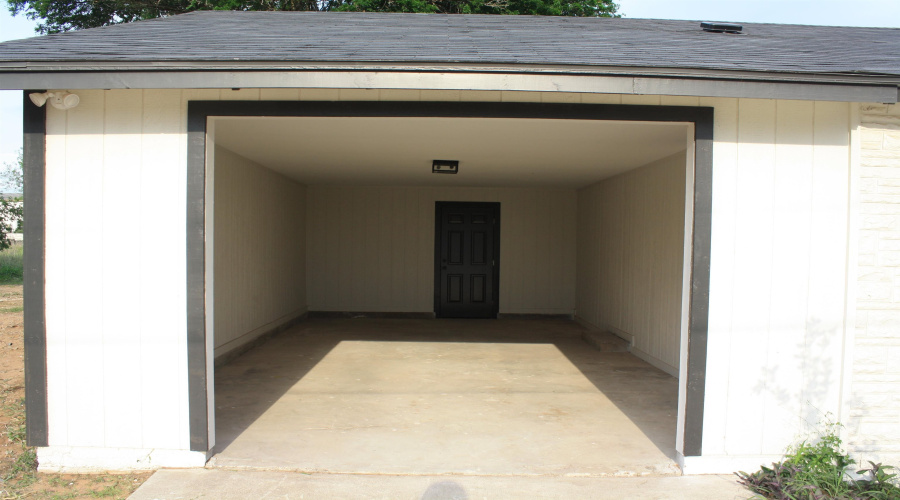 704 N Dagmar, Hebbronville, Texas 78361, 2 Bedrooms Bedrooms, 2 Rooms Rooms,2 BathroomsBathrooms,Residential,For Sale,704 N Dagmar,20261714