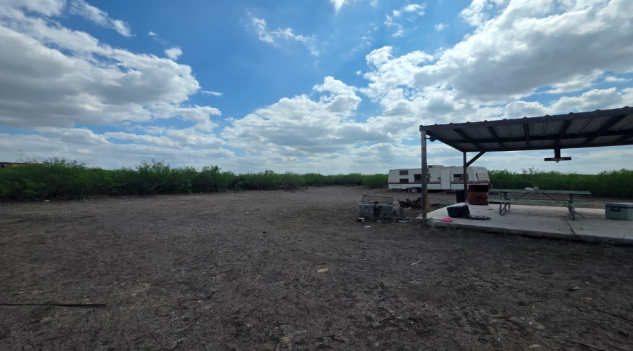 000 LAS LOMAS RD., LAREDO, Texas 78043, ,Land,For Sale,000 LAS LOMAS RD.,20261727