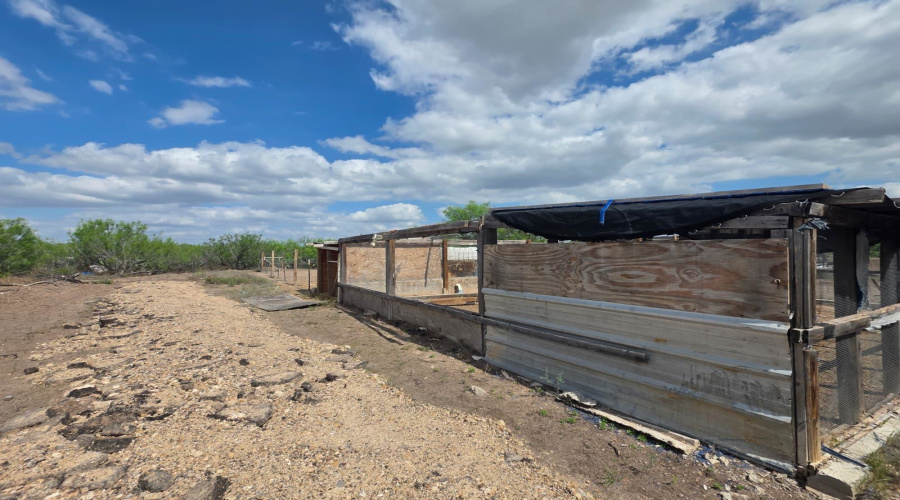 000 LAS LOMAS RD., LAREDO, Texas 78043, ,Land,For Sale,000 LAS LOMAS RD.,20261727