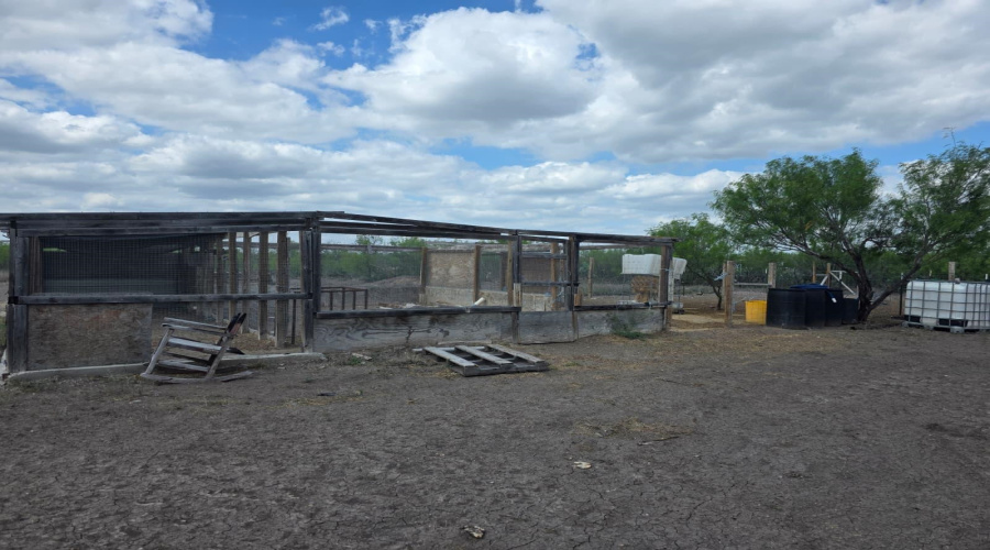 000 LAS LOMAS RD., LAREDO, Texas 78043, ,Land,For Sale,000 LAS LOMAS RD.,20261727