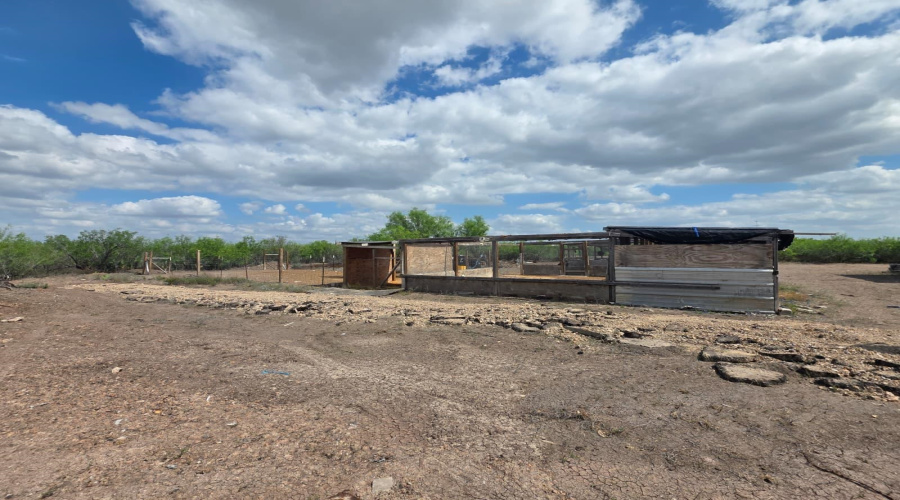 000 LAS LOMAS RD., LAREDO, Texas 78043, ,Land,For Sale,000 LAS LOMAS RD.,20261727