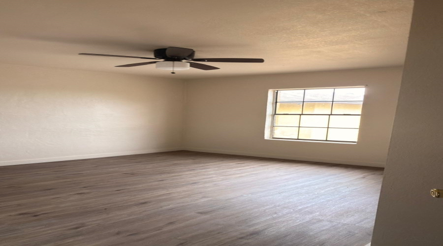 2901 Thurman St, Laredo, Texas 78046, ,Multi-family,For Rent,2901 Thurman St,20261722