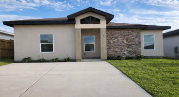 5113 Nispero Ln, Laredo, Texas 78046, 3 Bedrooms Bedrooms, 4 Rooms Rooms,2 BathroomsBathrooms,Residential,For Sale,5113 Nispero Ln,20260240