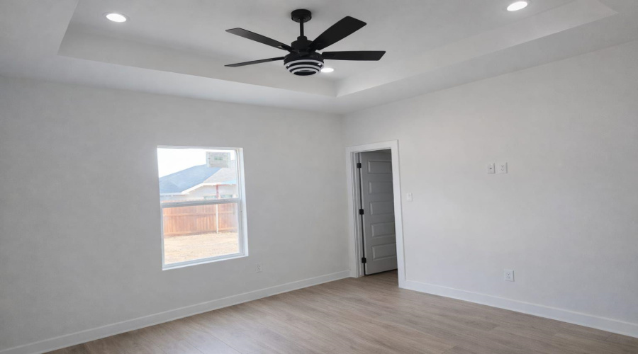 5113 Nispero Ln, Laredo, Texas 78046, 3 Bedrooms Bedrooms, 4 Rooms Rooms,2 BathroomsBathrooms,Residential,For Sale,5113 Nispero Ln,20260240