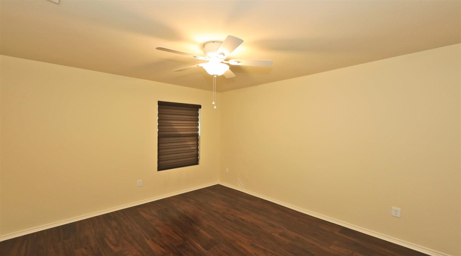 5610 Montevista Dr., Laredo, Texas 78041, 3 Bedrooms Bedrooms, 6 Rooms Rooms,2 BathroomsBathrooms,Residential,For Rent,5610 Montevista Dr.,20261720