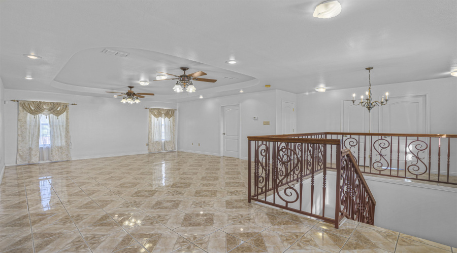 245 Lake Powell Dr, Laredo, Texas 78045, 6 Bedrooms Bedrooms, 9 Rooms Rooms,4 BathroomsBathrooms,Residential,For Sale,245 Lake Powell Dr,20261726