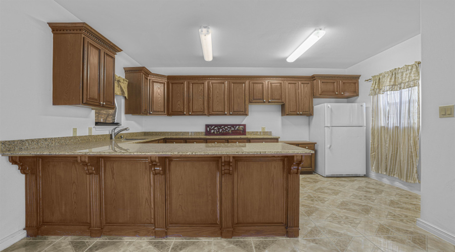 245 Lake Powell Dr, Laredo, Texas 78045, 6 Bedrooms Bedrooms, 9 Rooms Rooms,4 BathroomsBathrooms,Residential,For Sale,245 Lake Powell Dr,20261726