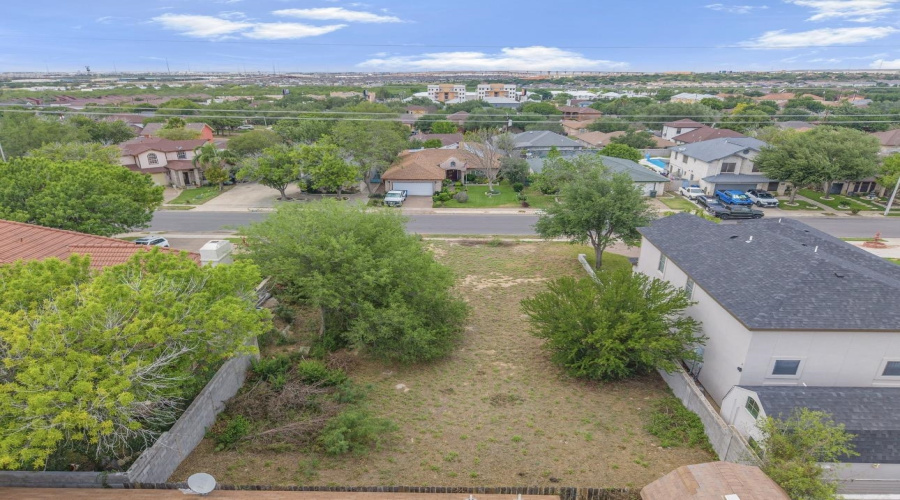 435 Puig Dr, Laredo, Texas 78045, ,Land,For Sale,435 Puig Dr,20261733