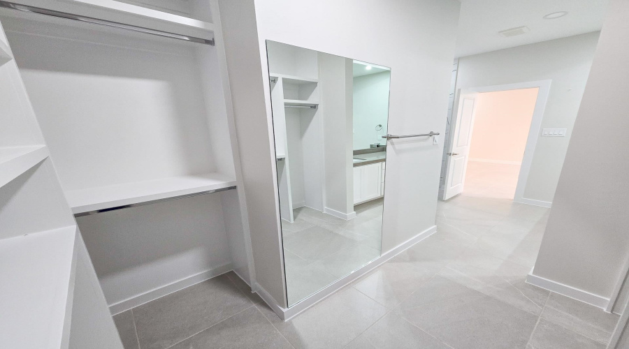 1018 Noyola Loop, LAREDO, Texas 78046, 4 Bedrooms Bedrooms, 6 Rooms Rooms,2 BathroomsBathrooms,Residential,For Sale,1018 Noyola Loop,20261731