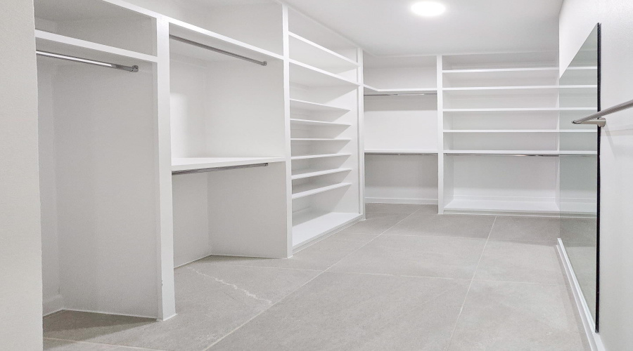 1018 Noyola Loop, LAREDO, Texas 78046, 4 Bedrooms Bedrooms, 6 Rooms Rooms,2 BathroomsBathrooms,Residential,For Sale,1018 Noyola Loop,20261731