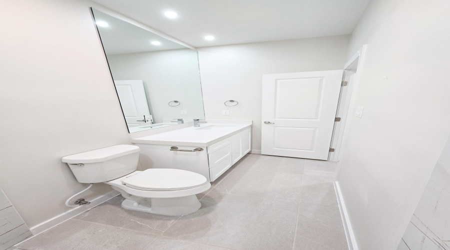 1018 Noyola Loop, LAREDO, Texas 78046, 4 Bedrooms Bedrooms, 6 Rooms Rooms,2 BathroomsBathrooms,Residential,For Sale,1018 Noyola Loop,20261731