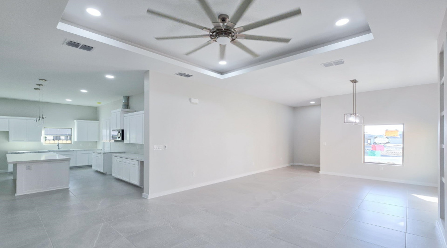 1018 Noyola Loop, LAREDO, Texas 78046, 4 Bedrooms Bedrooms, 6 Rooms Rooms,2 BathroomsBathrooms,Residential,For Sale,1018 Noyola Loop,20261731