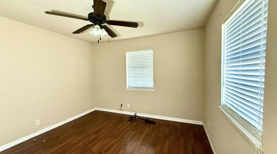 1514 Dove Trail Ct, Laredo, Texas 78041, 4 Bedrooms Bedrooms, 6 Rooms Rooms,2 BathroomsBathrooms,Residential,For Rent,1514 Dove Trail Ct,20261738