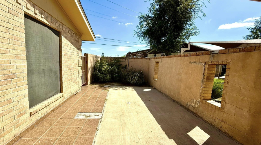 1514 Dove Trail Ct, Laredo, Texas 78041, 4 Bedrooms Bedrooms, 6 Rooms Rooms,2 BathroomsBathrooms,Residential,For Rent,1514 Dove Trail Ct,20261738