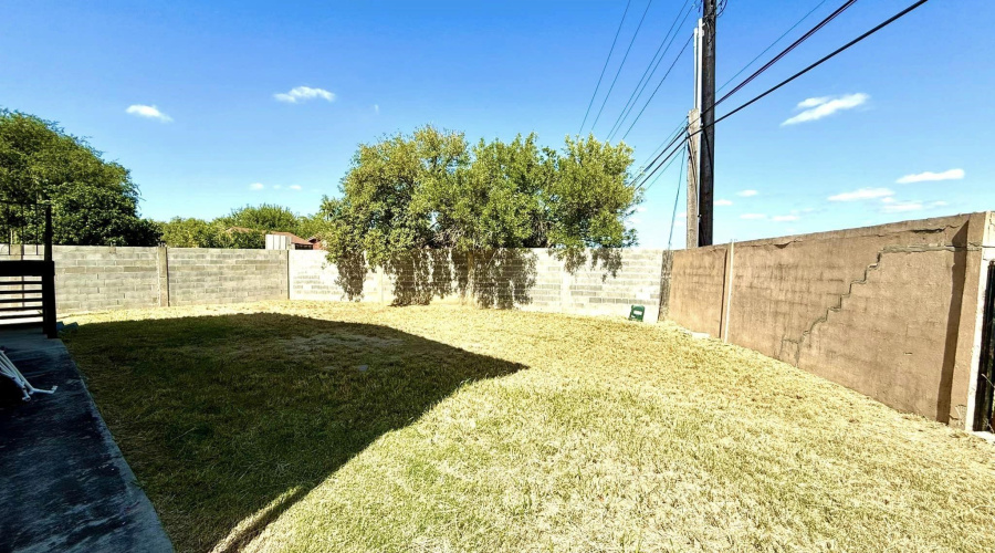 1514 Dove Trail Ct, Laredo, Texas 78041, 4 Bedrooms Bedrooms, 6 Rooms Rooms,2 BathroomsBathrooms,Residential,For Rent,1514 Dove Trail Ct,20261738