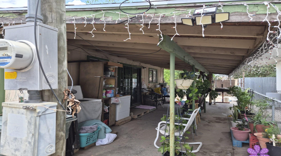 2215 San Dario Ave, LAREDO, Texas 78040, ,Multi-family,For Sale,2215 San Dario Ave,20261732