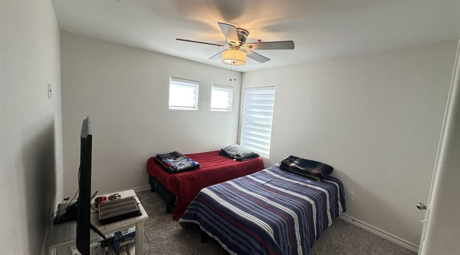 3614 Jorge Sosa, Laredo, Texas 78046, 4 Bedrooms Bedrooms, 6 Rooms Rooms,2 BathroomsBathrooms,Residential,For Sale,3614 Jorge Sosa,20261739