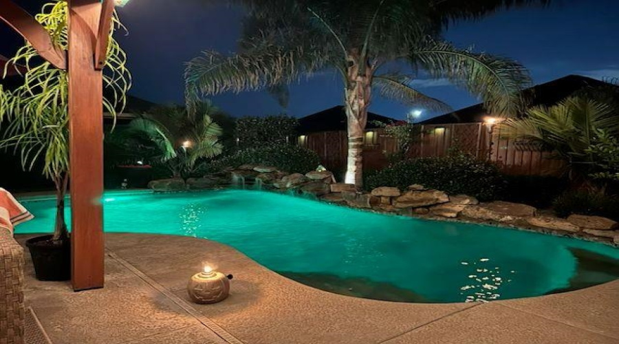 217 Washingtonia Dr, Laredo, Texas 78045, 4 Bedrooms Bedrooms, 9 Rooms Rooms,2 BathroomsBathrooms,Residential,For Sale,217 Washingtonia Dr,20261740