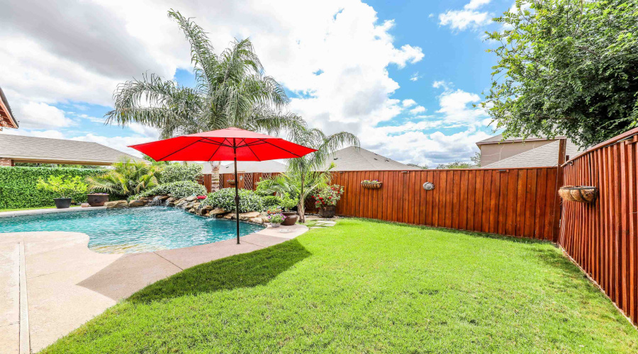 217 Washingtonia Dr, Laredo, Texas 78045, 4 Bedrooms Bedrooms, 9 Rooms Rooms,2 BathroomsBathrooms,Residential,For Sale,217 Washingtonia Dr,20261740