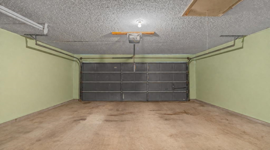 1425 Longhorn Dr, Laredo, Texas 78045, 3 Bedrooms Bedrooms, 5 Rooms Rooms,2 BathroomsBathrooms,Residential,For Sale,1425 Longhorn Dr,20261749