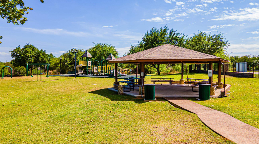 106 Redwing Ct, LAREDO, Texas 78045, ,Land,For Sale,106 Redwing Ct,20261756