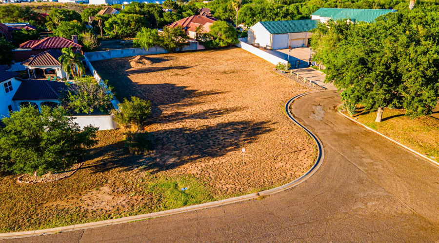 106 Redwing Ct, LAREDO, Texas 78045, ,Land,For Sale,106 Redwing Ct,20261756