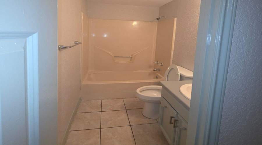 1013 N Canada Ave, Laredo, Texas 78043, ,Multi-family,For Sale,1013 N Canada Ave,20261754