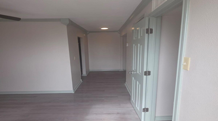 1013 N Canada Ave, Laredo, Texas 78043, ,Multi-family,For Sale,1013 N Canada Ave,20261754