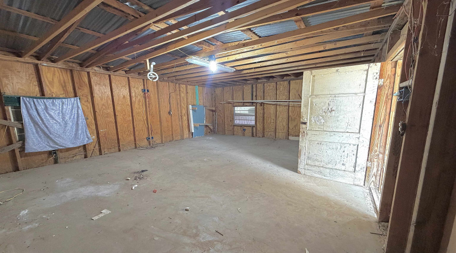 614 Morales, El Cenizo, Texas 78046, ,Multi-family,For Sale,614 Morales,20261758