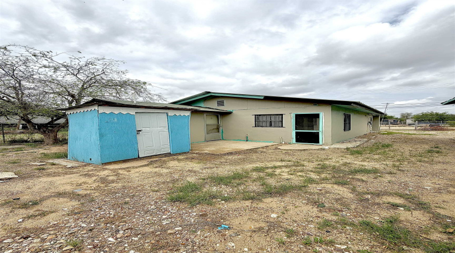 614 Morales, El Cenizo, Texas 78046, ,Multi-family,For Sale,614 Morales,20261758