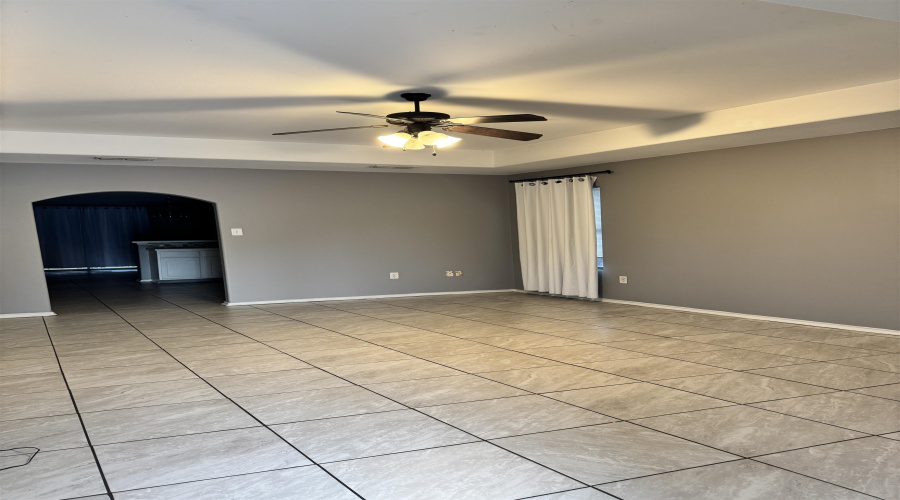 3622 Sereno Dr., Laredo, Texas 78046, 3 Bedrooms Bedrooms, 5 Rooms Rooms,2 BathroomsBathrooms,Residential,For Sale,3622 Sereno Dr.,20261753