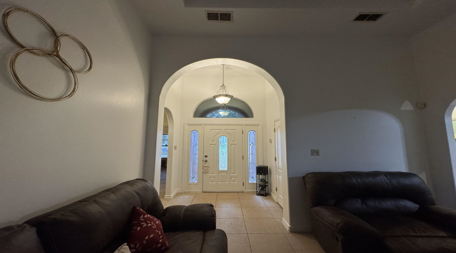 5510 Marble Falls St, Laredo, Texas 78046, 3 Bedrooms Bedrooms, 6 Rooms Rooms,2 BathroomsBathrooms,Residential,For Sale,5510 Marble Falls St,20261759