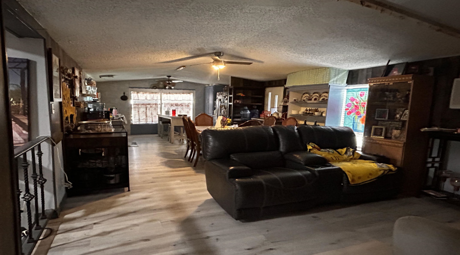 2818 Mendiola Ave, Laredo, Texas 78043, 3 Bedrooms Bedrooms, 5 Rooms Rooms,1 BathroomBathrooms,Residential,For Sale,2818 Mendiola Ave,20261762